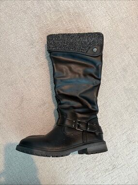 bucco Black Faux Leather Boots with Knit Cuff and Ankle Strap
